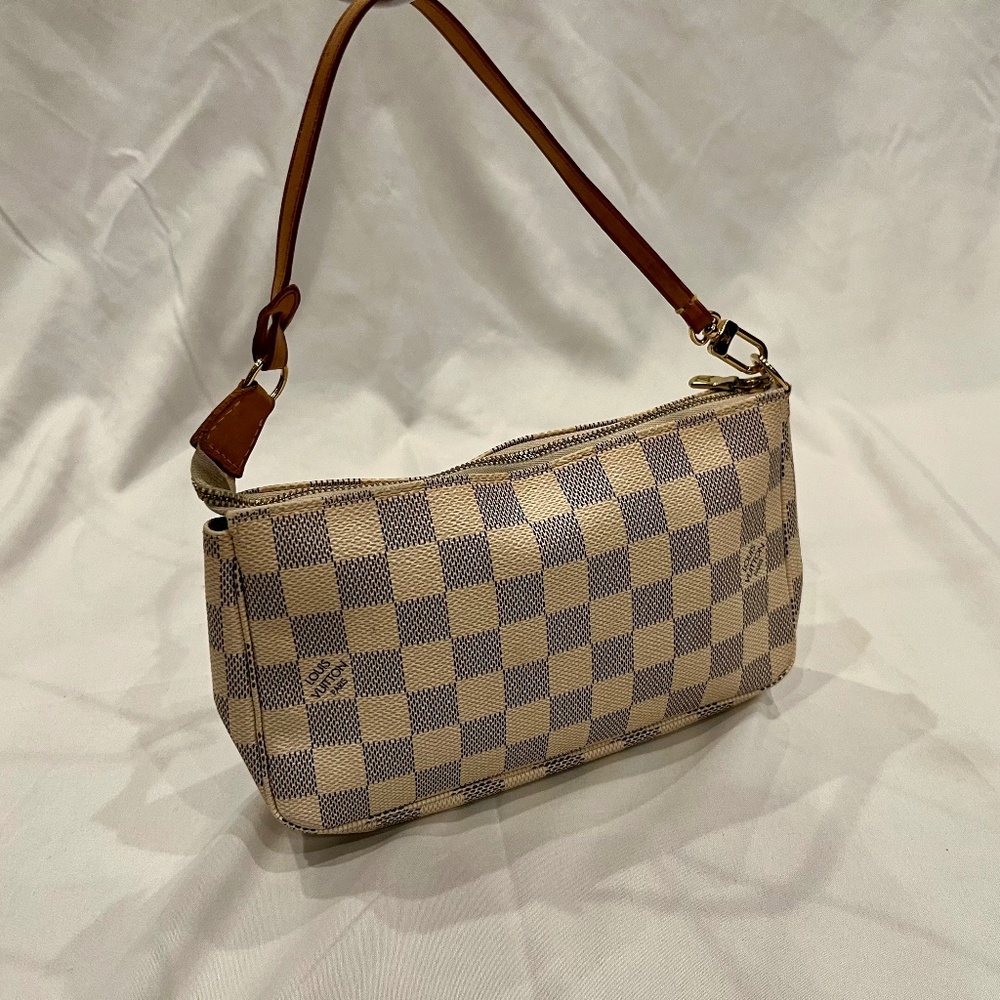 LOUIS VUITTON DAMIER AZUR POCHETTE ACCESSOIRES